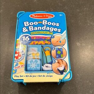 Boo-Boos & Bandages-Reuseable Playset Melissa & Doug (NEW)
